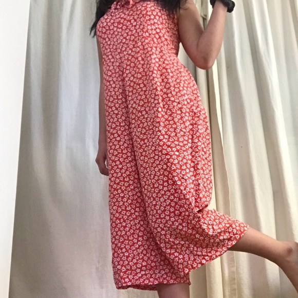 Old Navy romper comfy, loosely form fitting - Picture 2 of 5